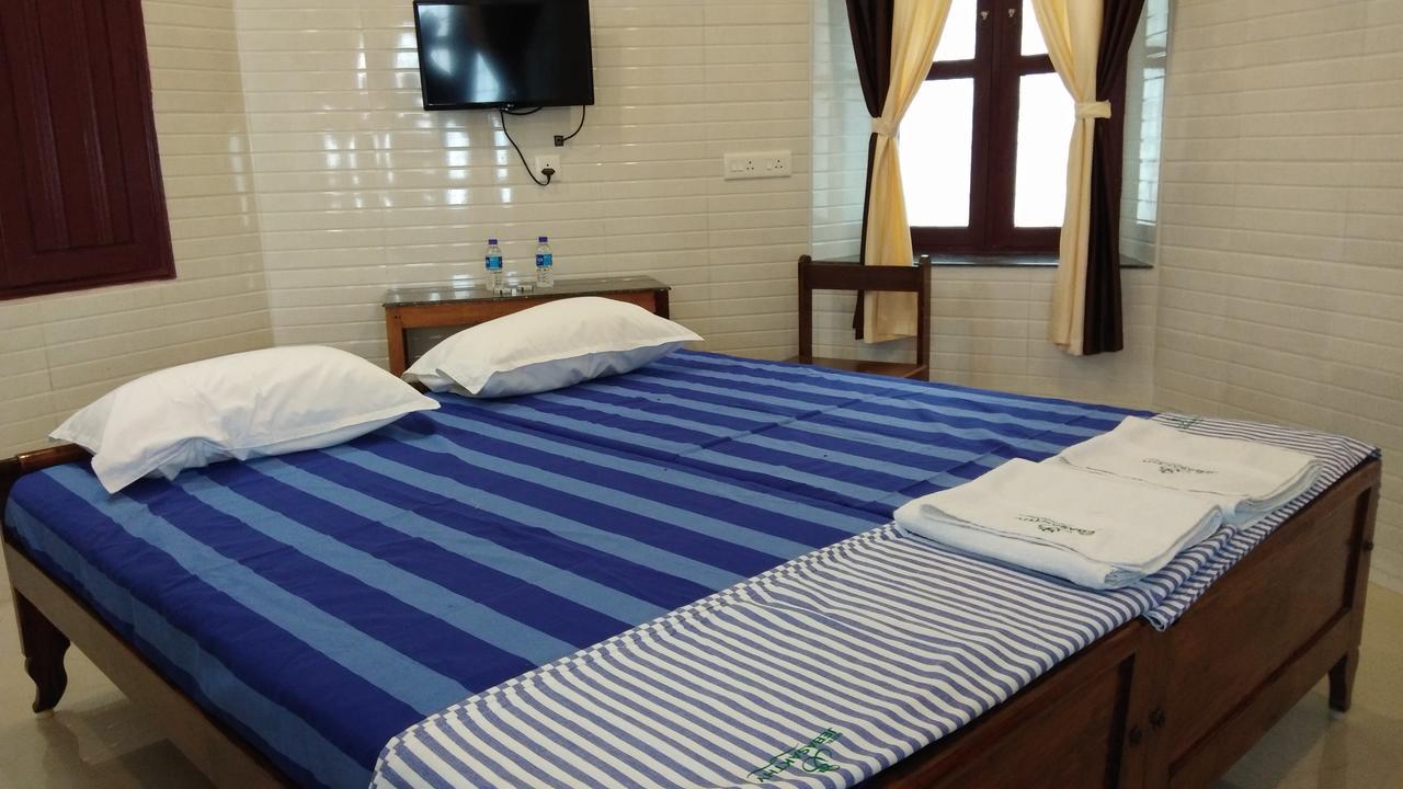 Hotel Jebasakthy Kanyakumari Ngoại thất bức ảnh